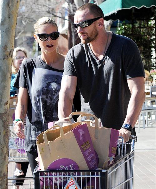 Heidi Klum Grocery shopping in Brentwood