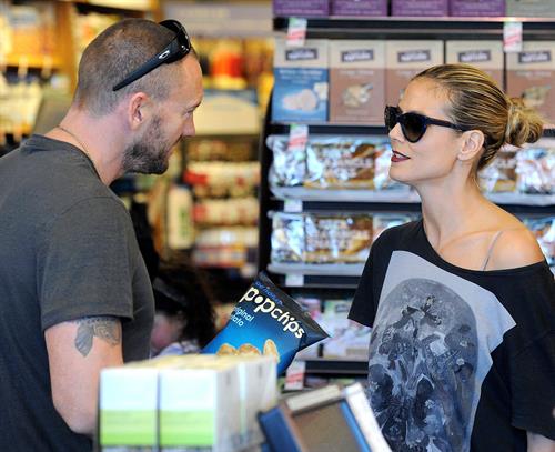 Heidi Klum Grocery shopping in Brentwood
