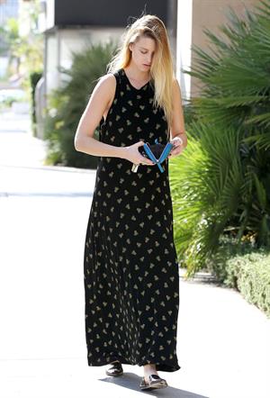 Whitney Port Running errands in Brentwood (October 13, 2012) 