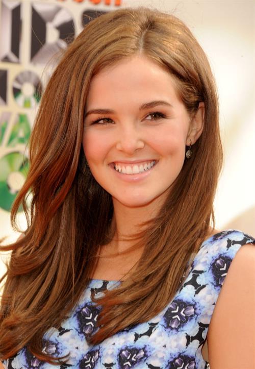Zoey Deutch 25th annual Kids Choice Awards 3/31/12 