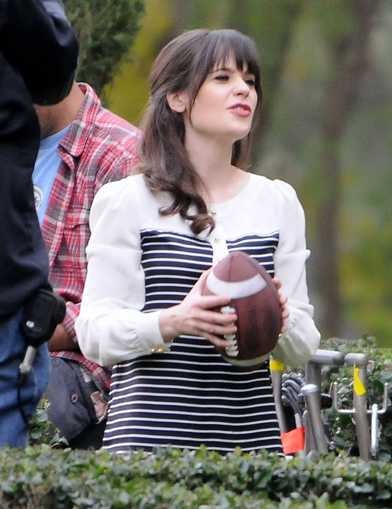 Zooey Deschanel  New Girl  set candids in LA 1/23/13  