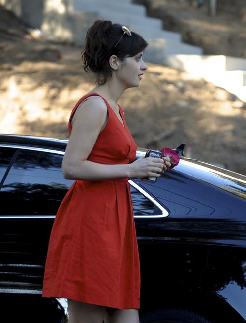 Zooey Deschanel - O&A in Los Angeles - August 5, 2012