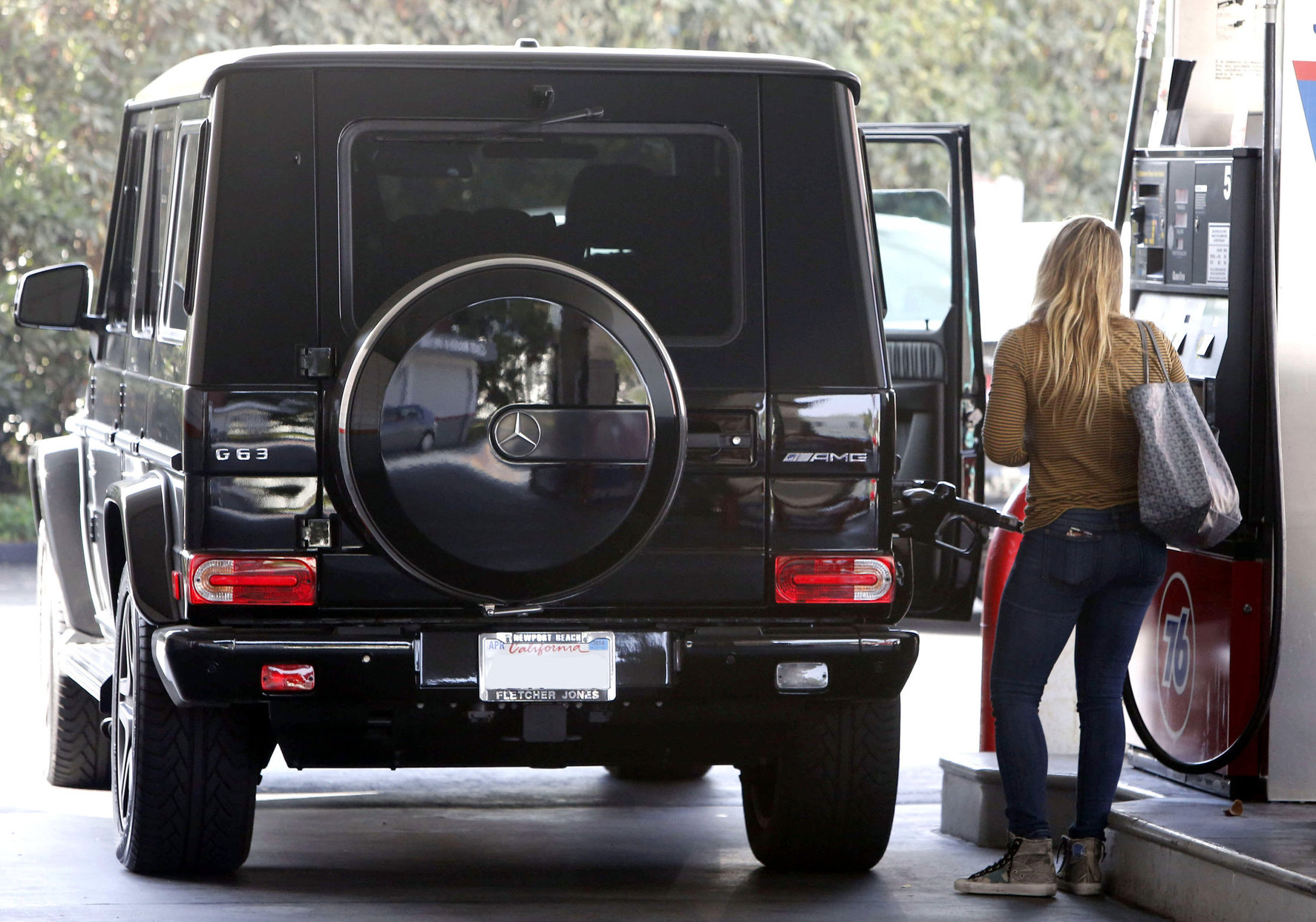 Hilary Duff in Los Angeles 10/27/13  