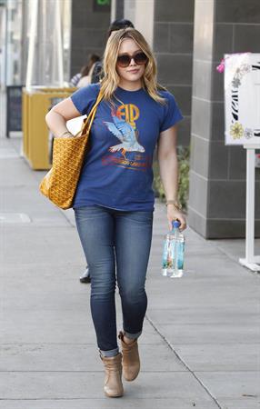 Hilary Duff out and about in Los Angeles 1/8/13 