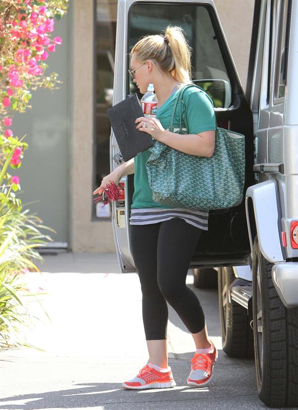 Hilary Duff Studio City Candids May 30th 2012