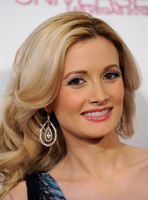 Holly Madison arrives at The 2012 Miss Universe Pageant in Las Vegas on December 19, 2012