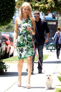 Holly Madison - Takes her dog for a walk in Los Feliz on July 23, 2012