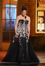 Idina Menzel 64th Annual Tony Awards June 13, 2010  