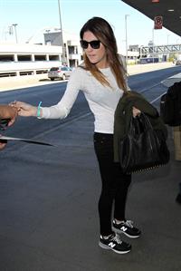Jennifer Carpenter arrives at LAX to catch a flight out of town - January 21, 2013 