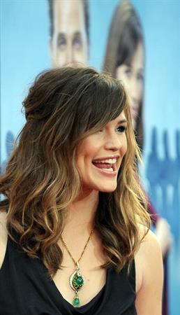 Jennifer Garner Ghosts of Girlfriends Past premiere in Hollywood 