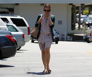 Jennifer Garner seen chatting away on her cellphone in Brentwood 