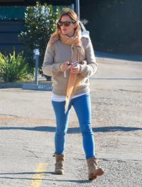 Jennifer Garner - Leaving Starbucks in LA 2/15/13  