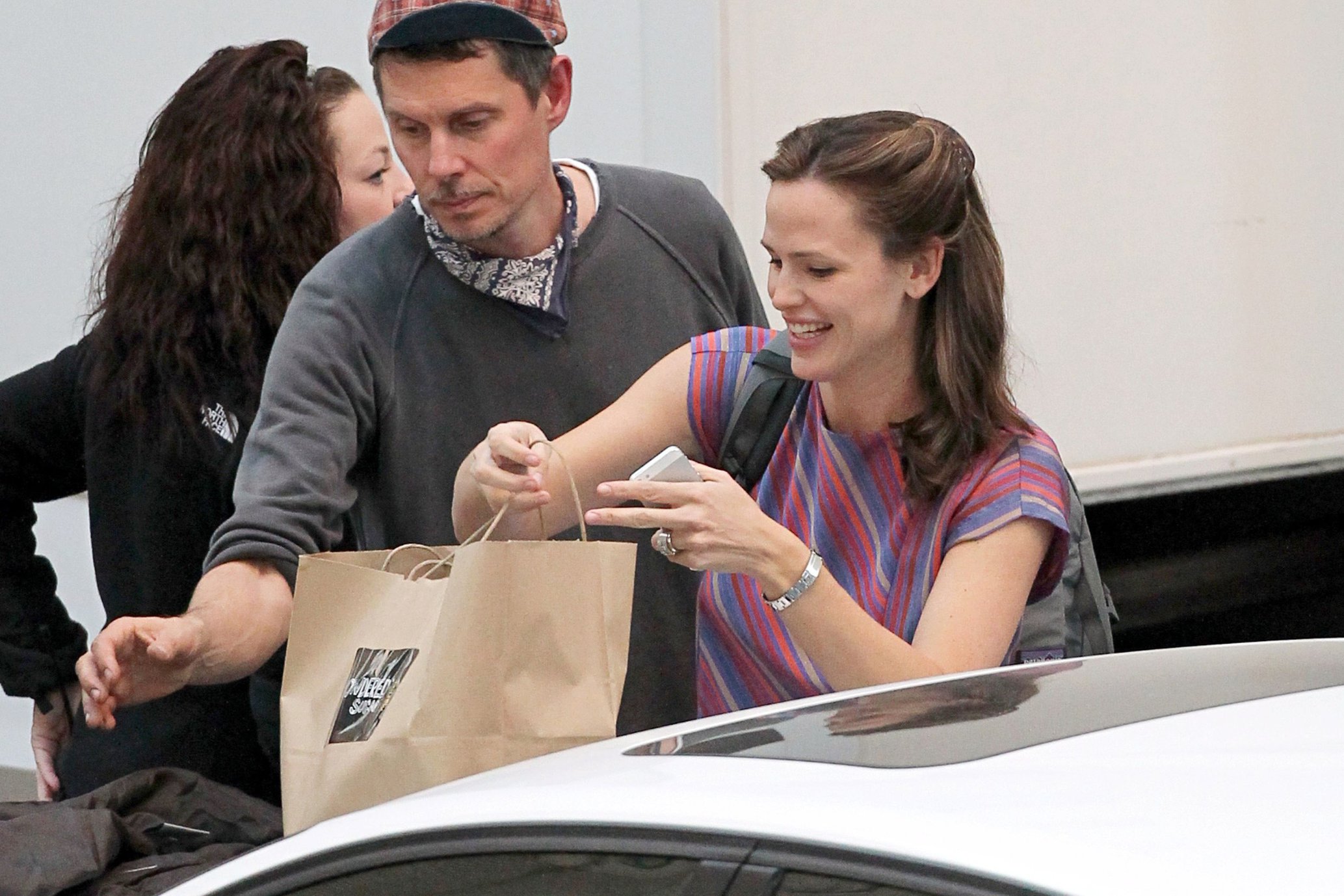 Jennifer Garner Filming 'Dallas Buyers Club' in New Orleans (November 15, 2012) 