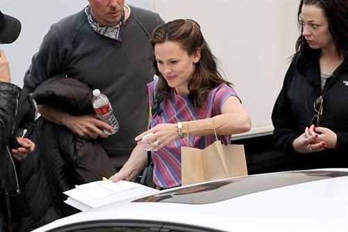 Jennifer Garner Filming 'Dallas Buyers Club' in New Orleans (November 15, 2012) 