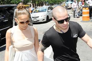 Jennifer Lopez dinner at Bubbys in New York City on July 24, 2012