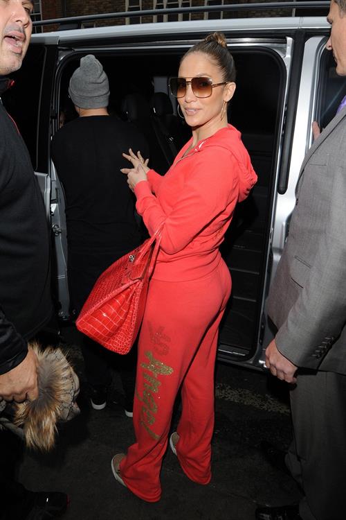 Jennifer Lopez Pictures Jennifer Lopez Out in London 24th October 2012