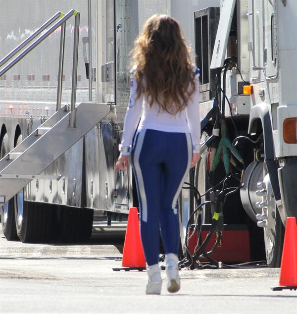 Jennifer Love Hewitt On the set of The Client List in Los Angeles January 4, 2013 