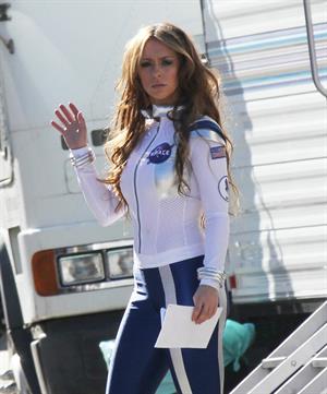 Jennifer Love Hewitt On the set of The Client List in Los Angeles January 4, 2013 