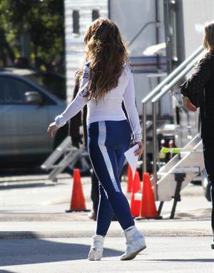 Jennifer Love Hewitt On the set of The Client List in Los Angeles January 4, 2013 