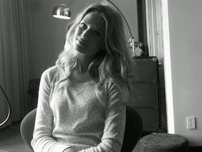 Toni Garrn
