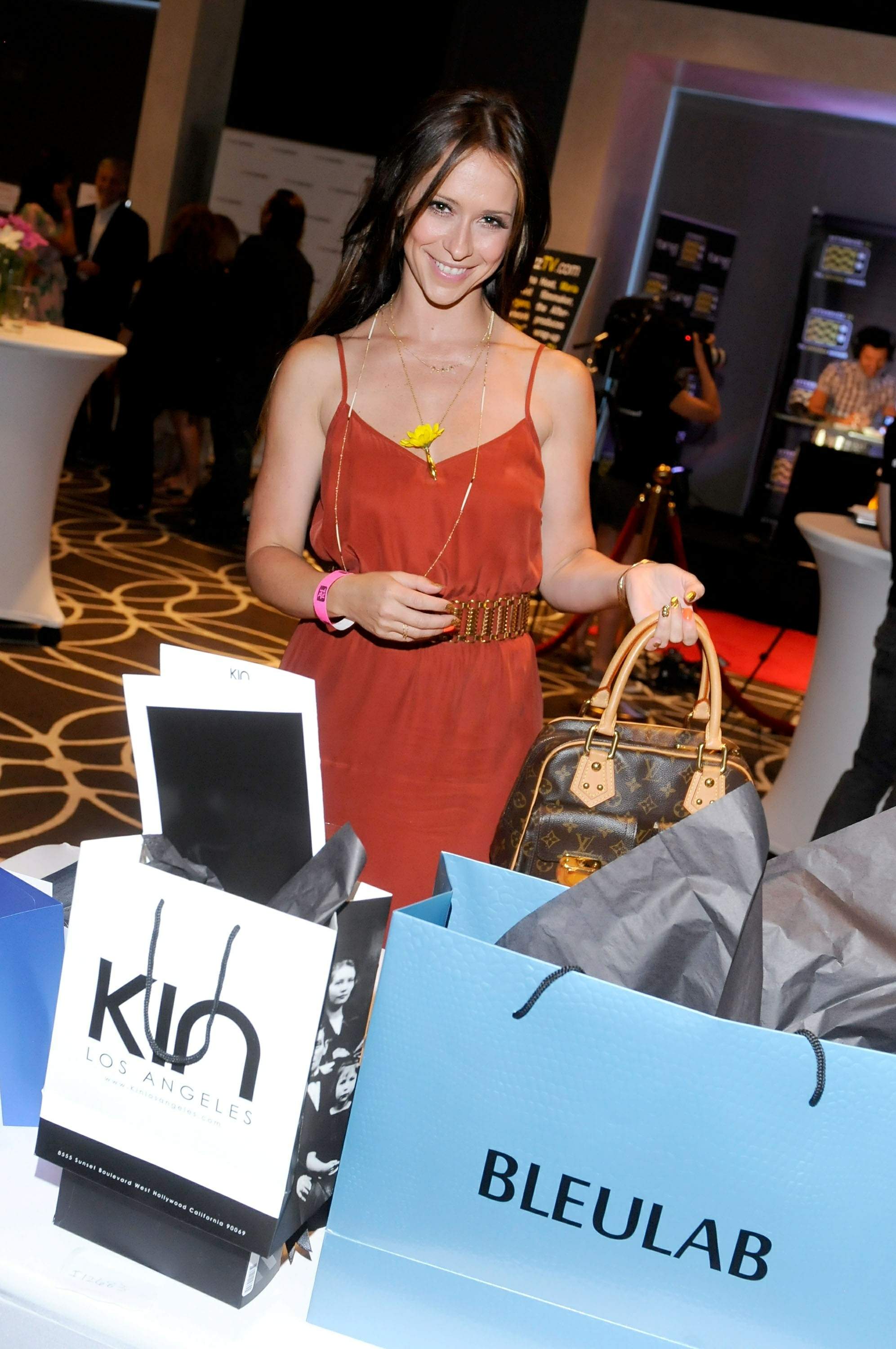 Jennifer Love Hewitt Pictures Jennifer Love Hewitt - Kari Feinstein's MTV Movie Awards Style Lounge, West Hollywood June 1, 2012