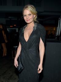 Jennifer Morrison American Music Awards (November 18, 2012) 