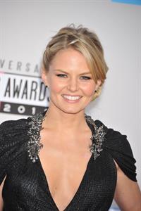 Jennifer Morrison American Music Awards (November 18, 2012) 