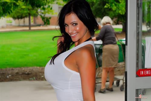 Denise Milani
