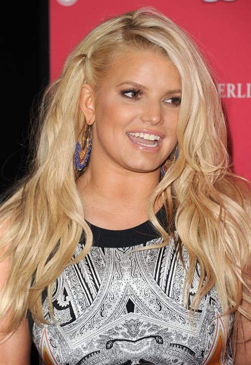Jessica Simpson attends US Weekly Hot Hollywood on April 26, 2011