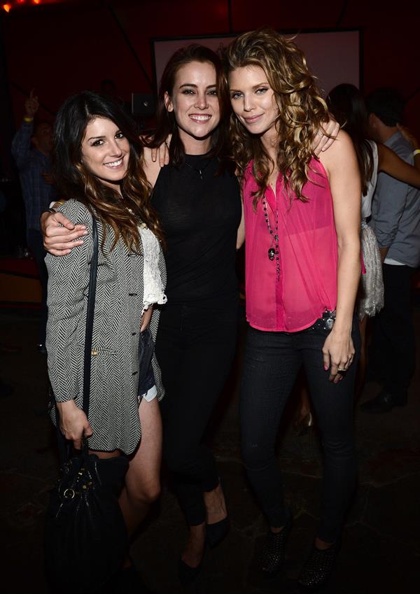 Jessica Stroup 90210 Celebrates 100th Episode At Pink Taco Sunset Strip in LA (Sep 28, 2012) 