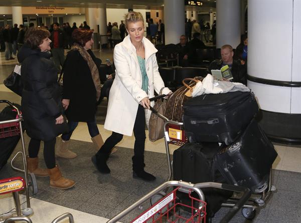 Joanna Krupa arriving at Chicago Airport on December 24, 2012
