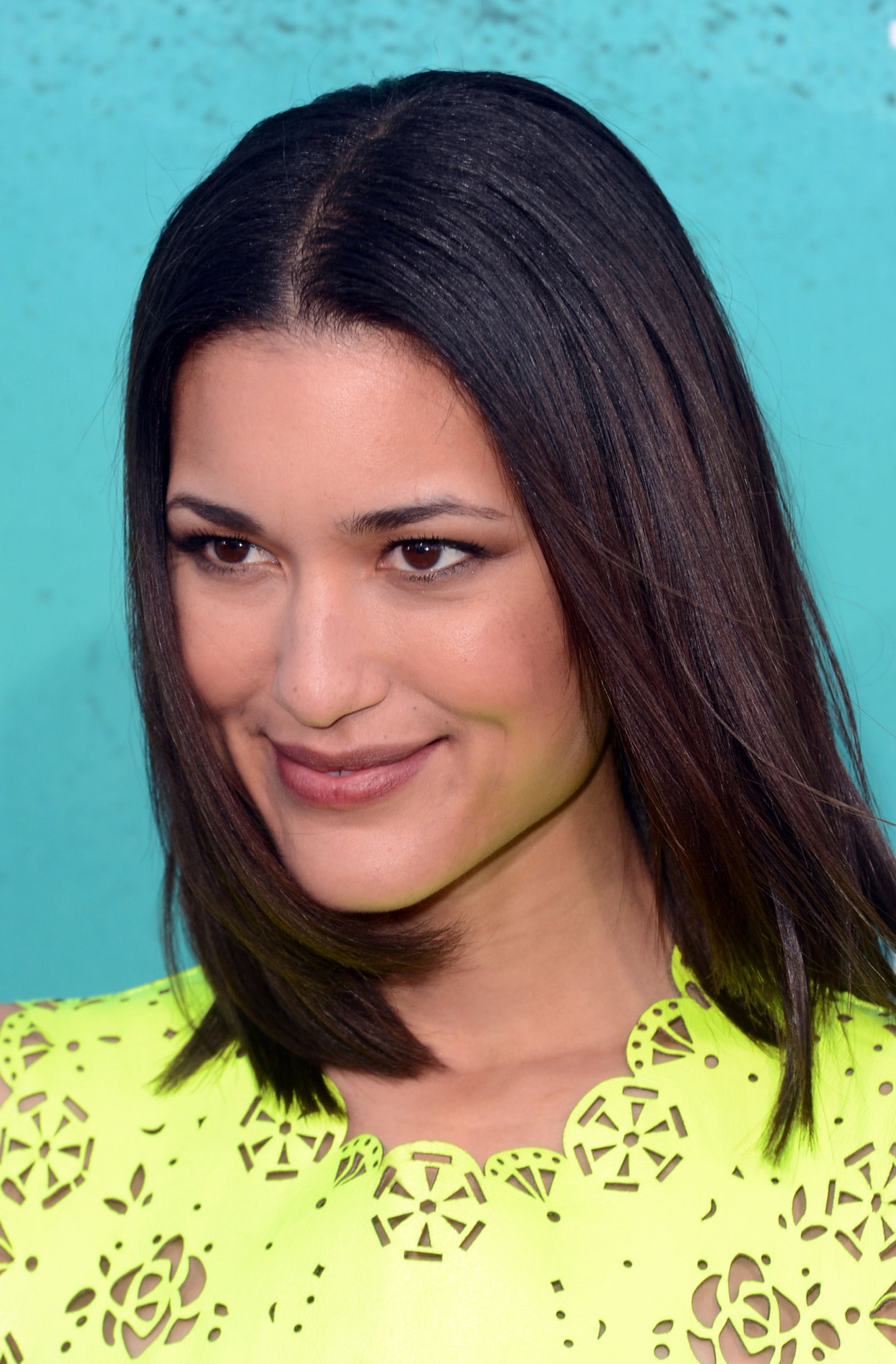 Julia Jones - MTV Movie Awards at Universal Studios, Arrivals - June 3, 2012