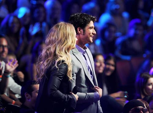 Kaley Cuoco 2011 at the Teen Choice Awards on August 7, 2011