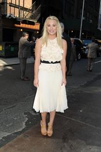 Kaley Cuoco  At the Late Show With David Lettermen - September 25, 2012 