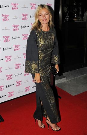 Kate Moss Naomi host an Olympic Celebration Dinner with Fashion For Relief London on August 9, 2012
