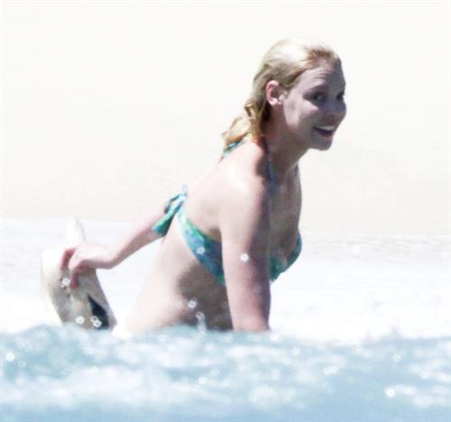 Katherine Heigl On vacation in Los Cabos, Mexico - April 7, 2013 