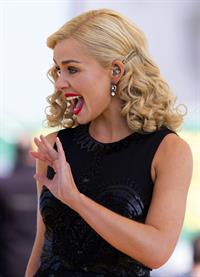 Katherine Jenkins Sings National Anthem during Grand National Day at Aintree Racecourse - Liverpool, Apr. 6, 2013 