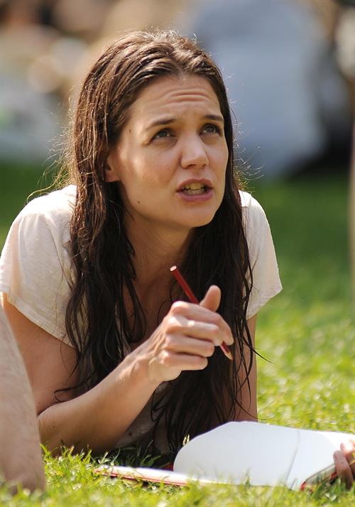 Katie Holmes Films  Mania Days  in Washington Square Park (May 21, 2013) 