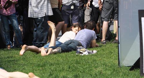 Katie Holmes Films  Mania Days  in Washington Square Park (May 21, 2013) 