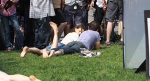 Katie Holmes Pictures Katie Holmes Films  Mania Days  in Washington Square Park (May 21, 2013)