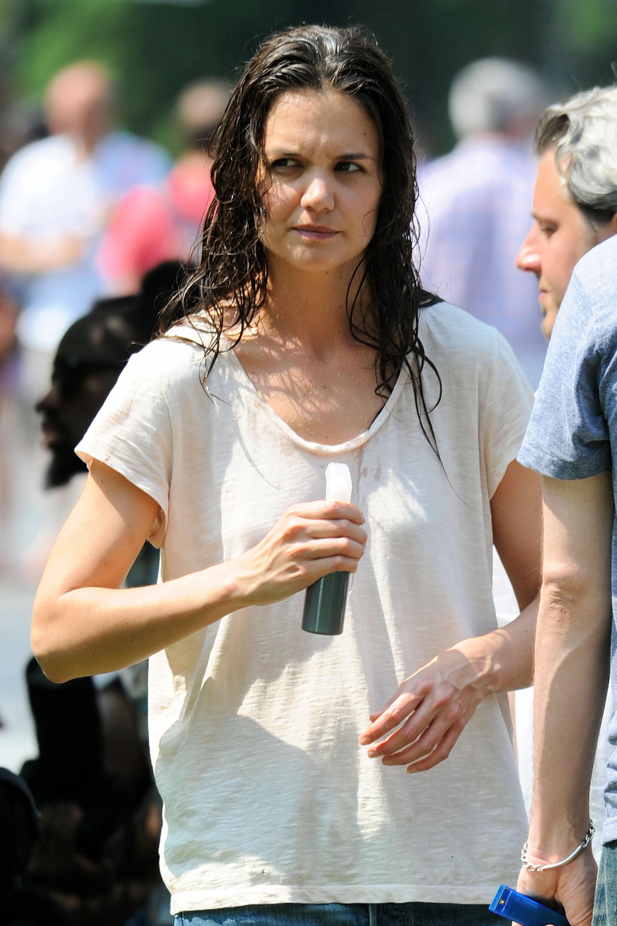 Katie Holmes Films  Mania Days  in Washington Square Park (May 21, 2013) 