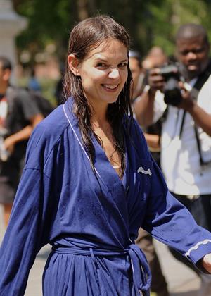 Katie Holmes Pictures Katie Holmes Films  Mania Days  in Washington Square Park (May 21, 2013)
