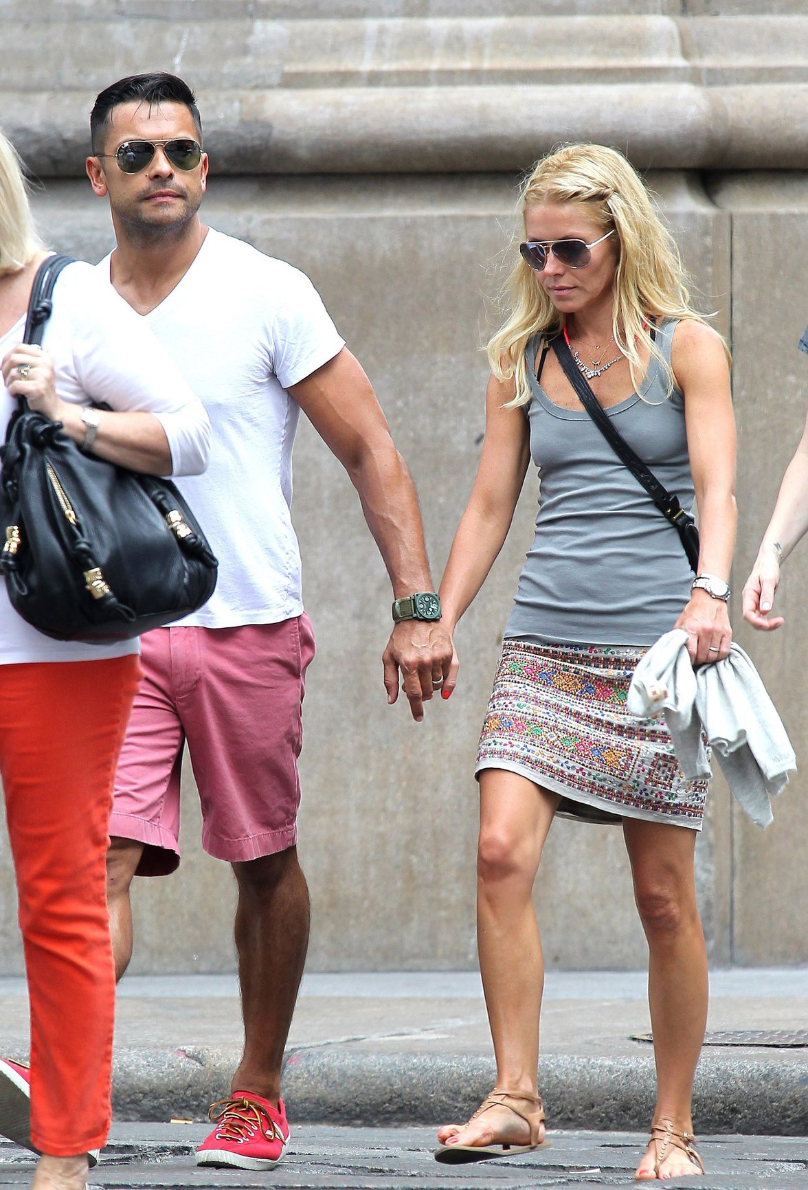 Kelly Ripa - Out in SoHo for some shopping - July 27, 2012
