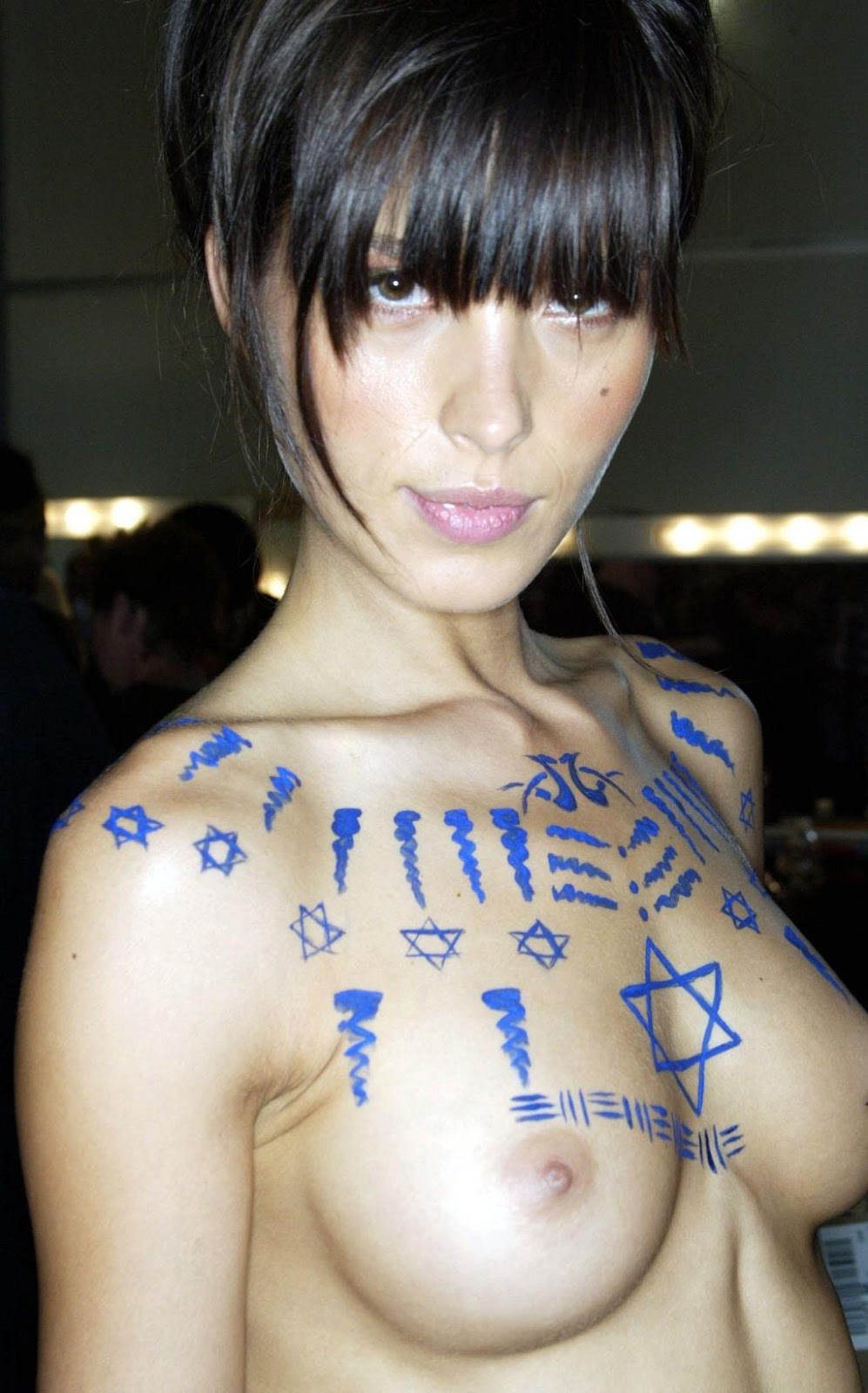 Petra Němcová in body paint - breasts