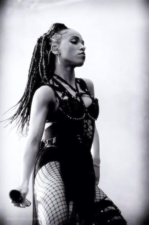 FKA Twigs
