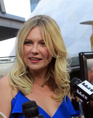 Kirsten Dunst - Los Angeles Premiere of Bachelorette Aug 23, 2012