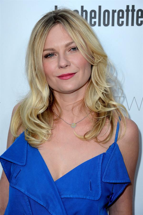 Kirsten Dunst - Los Angeles Premiere of Bachelorette Aug 23, 2012