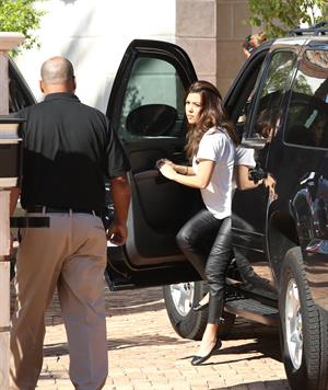 Kourtney Kardashian out and about in Miami, on Saturday, November 24, 2012 