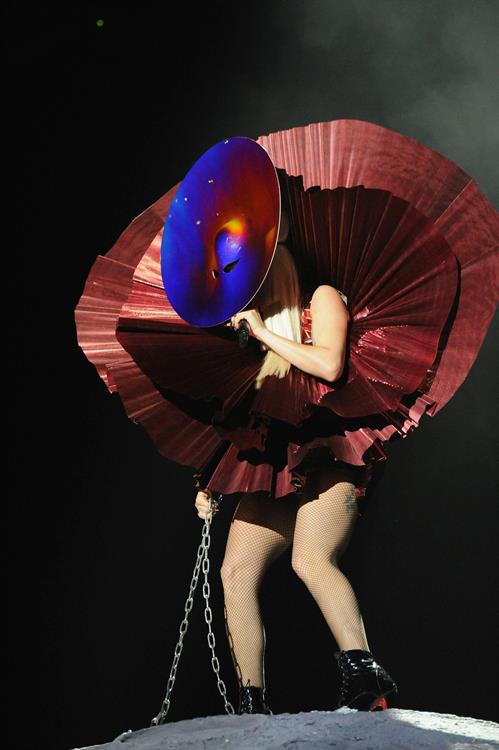Lady Gaga - 2011 MTV European Music Awards 11/6/11  
