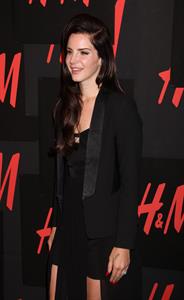 Lana Del Rey H&M concert NYC 9/19/12 